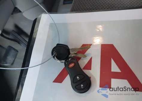 2004 Dodge Ram 1500 Slt/Laramie z USA, uszkodzony, nr VIN 1D7HU18N94S674418